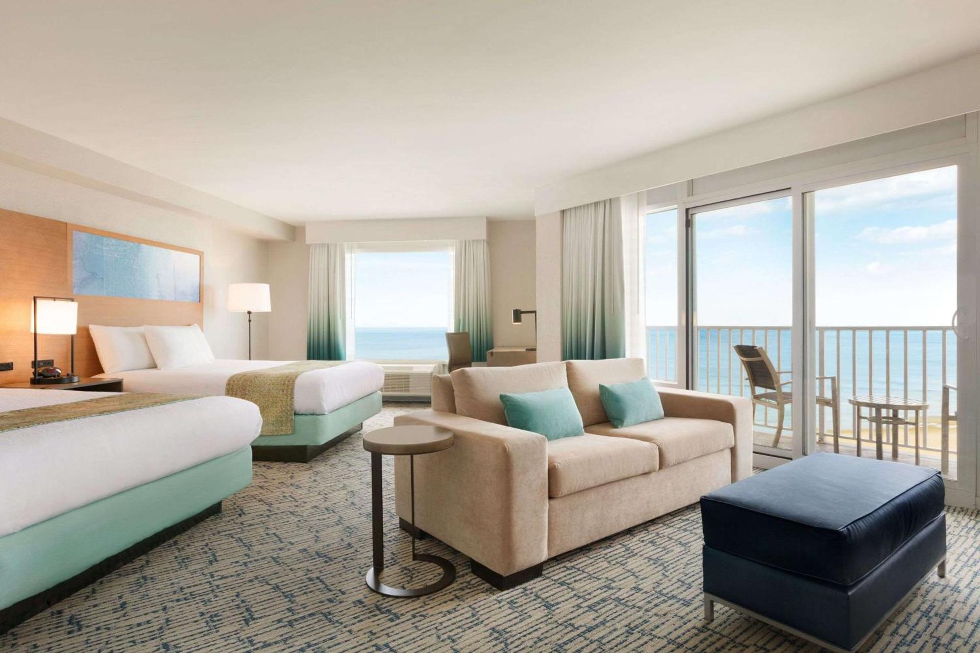 Hotel Surfbreak Virginia Oceanfront, Ascend Collection Virginia Beach